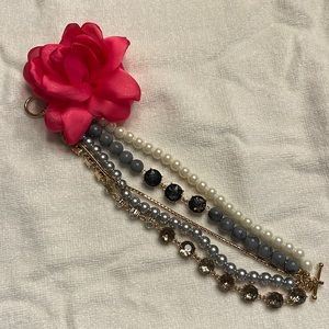 Ann Taylor Beaded twist bracelet